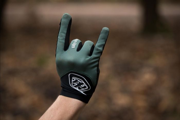 Жіночі вело Рукавички TLD WMN Ace 2.0 glove [SNAKE POPPY]