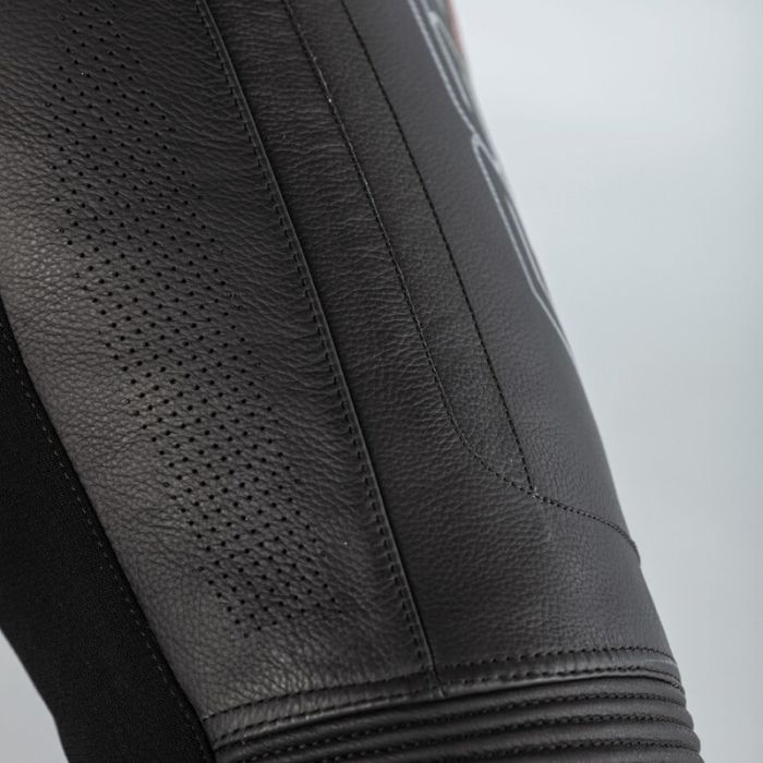 Комбінезони RST Pro Series Evo Airbag CE Mens Leather Suit - Black