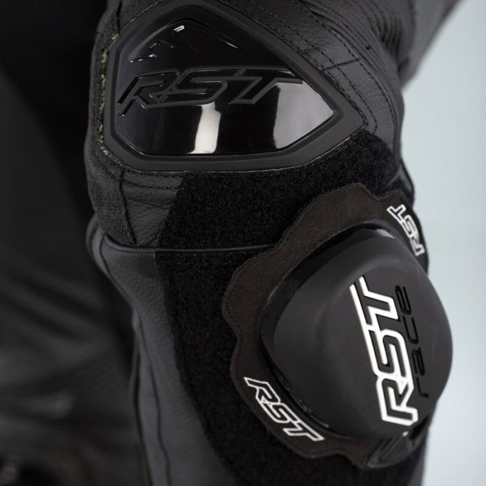 Комбінезони RST Pro Series Evo Airbag CE Mens Leather Suit - Black