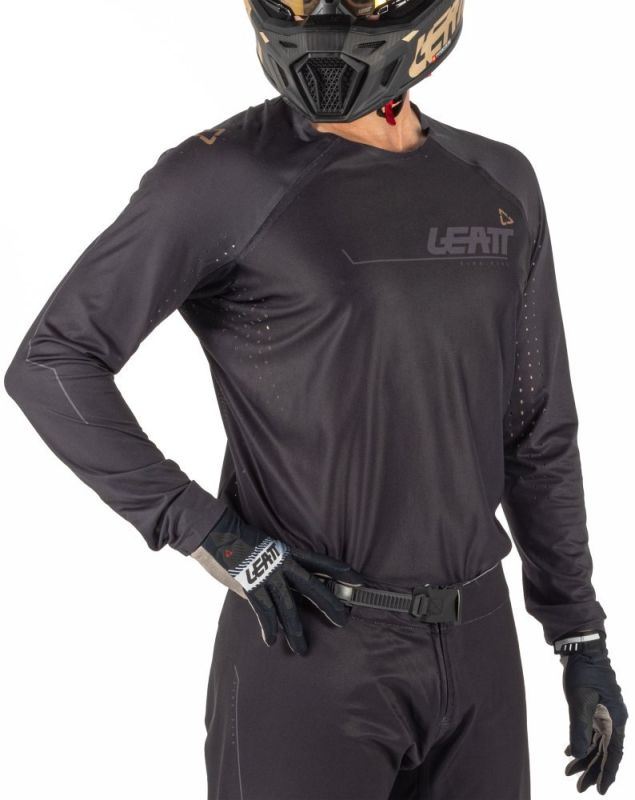 Джерсі Leatt Moto 5.5 Ultraweld Jersey Black