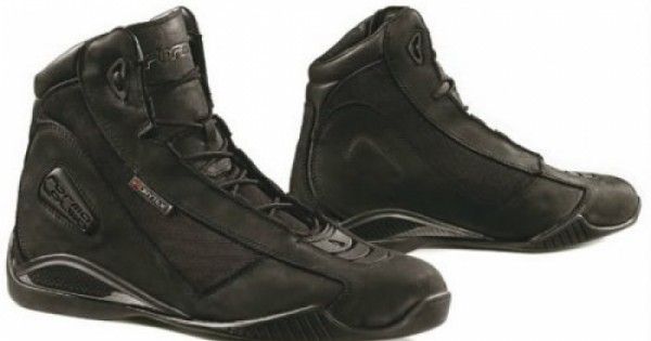 Мотовзуття FORMA URBAN TOUCH HI-DRY