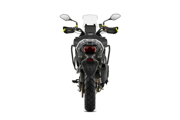Мотоцикл QJMOTOR SVT650X BLACK/SILVERY/YELLOW