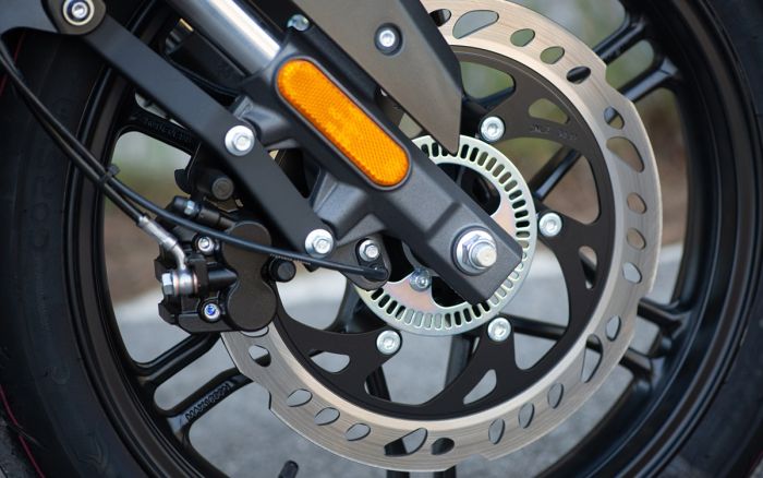 Мотоцикл Voge 300DS (Loncin LX300-6D DS6)