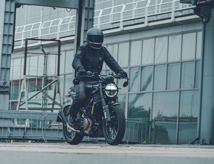 Мотоцикл Husqvarna Svartpilen 401