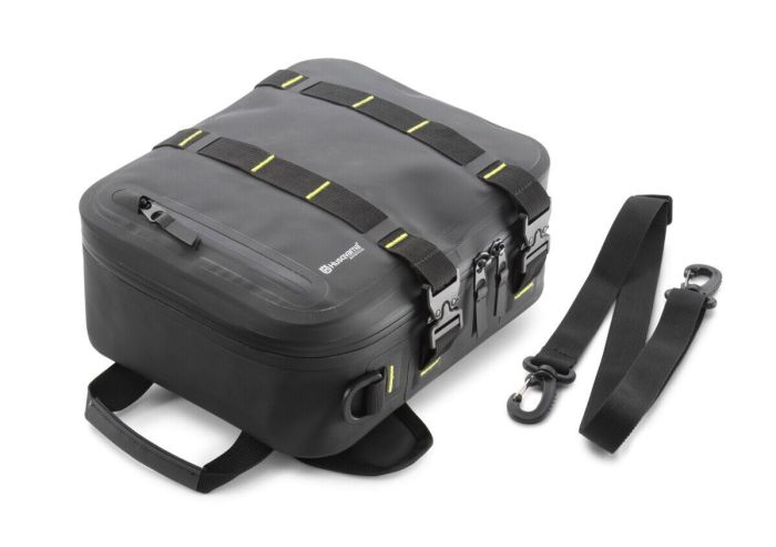 Сумка на бак Husqvarna Svartpilen 401