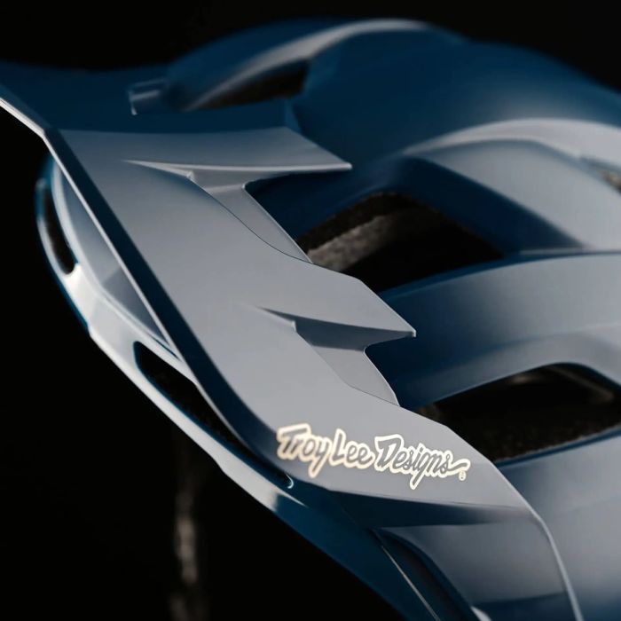 Вело шолом TLD Flowline SE HELMET Radian [Gray/Charcoal]