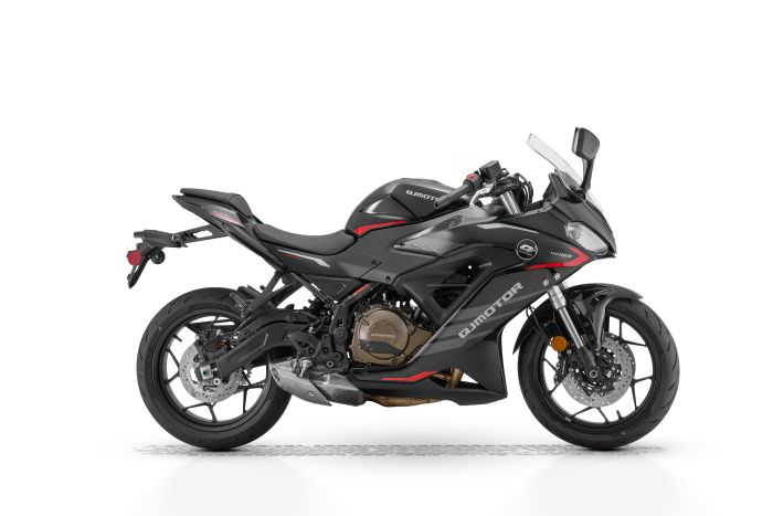 Мотоцикл QJMOTOR SRK400RR BLACK