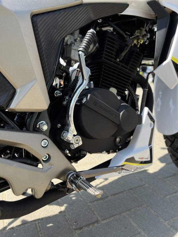 Мотоцикл GEON CR6s 250 (17/17 МКПП6) White