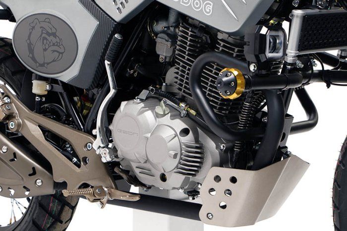 Мотоцикл GEON Baddog (250 CBB Carb 17/17 On-Road МКПП 6) Grey