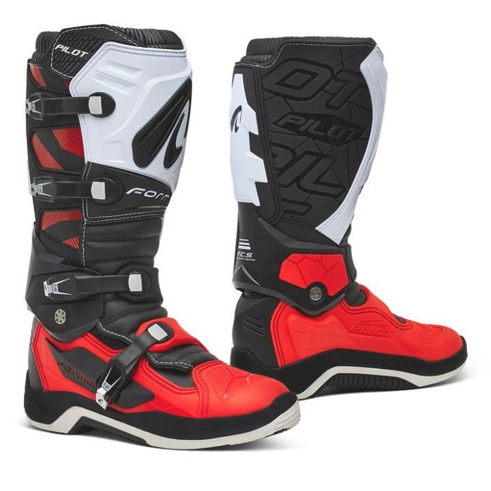 Мотовзуття FORMA PILOT black/red/white