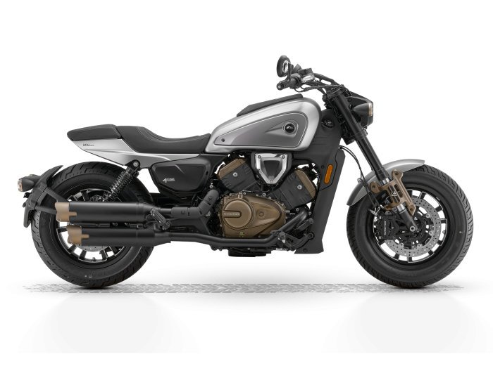 Мотоцикл QJMOTOR SRV 600V BLACK/GRAY