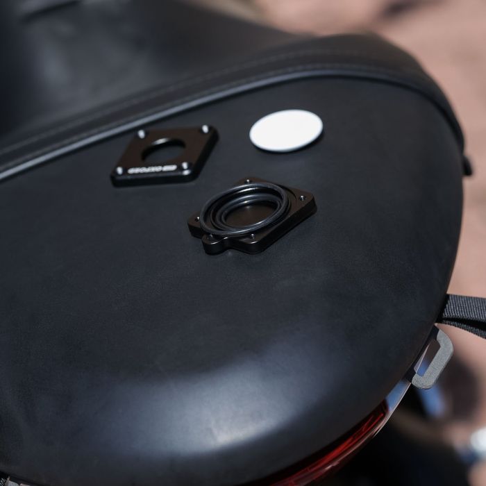 Тримач Oxford Universal Tag Mount