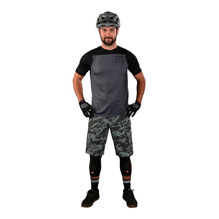 Велошорти TLD Skyline Short Shell Digi [Camo Spruce]