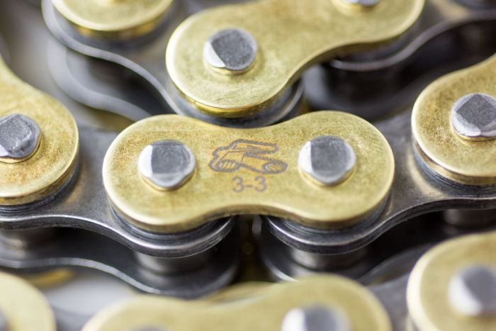 Ланцюг Renthal R3-3 Road Srs Chain 520 Gold