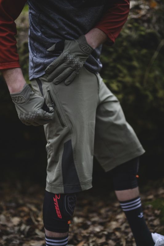 Велошорти TLD Ruckus Short Shell [Green]