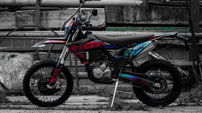 Мотоцикл GEON Dakar GNX (300 YBS Carb 21/18 K23) Black/Purple