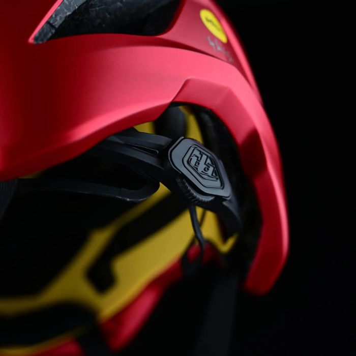 Вело шолом TLD Flowline HELMET Orbit [Magenta/BLk]
