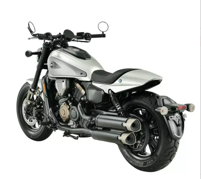 Мотоцикл QJMOTOR SRV 600V SILVER/GREY