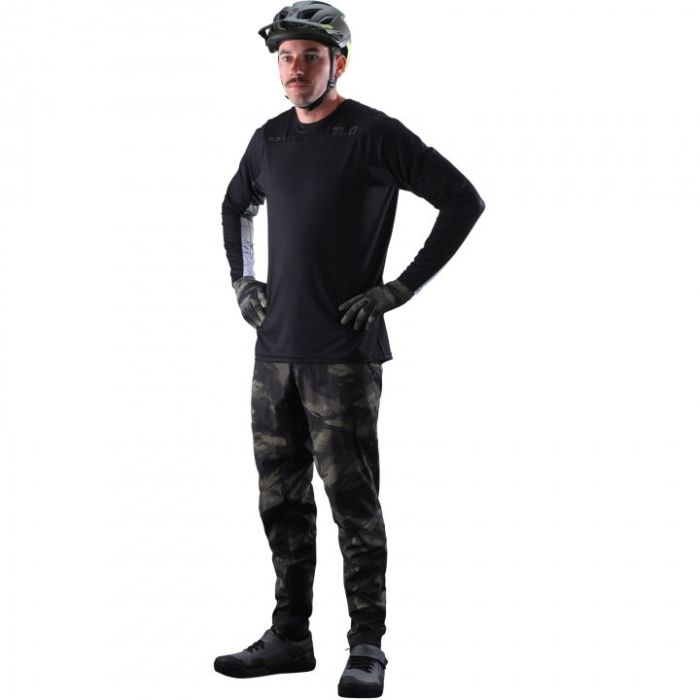 Штани TLD SKYLINE PANT [BRUSHED CAMO MILITARY]