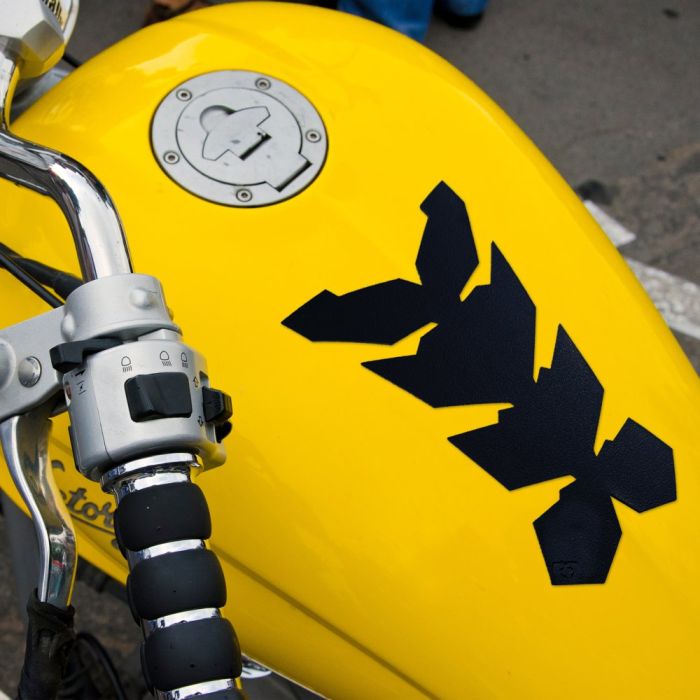 Наліпка на бак Oxford Mantis Low Profile Tank protector