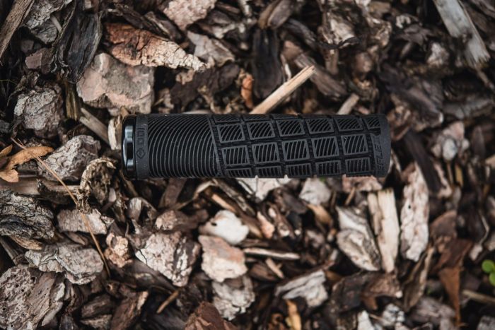 Гріпси ODI Reflex v2.1 Lock-On MTB Closed End 135mm Blue