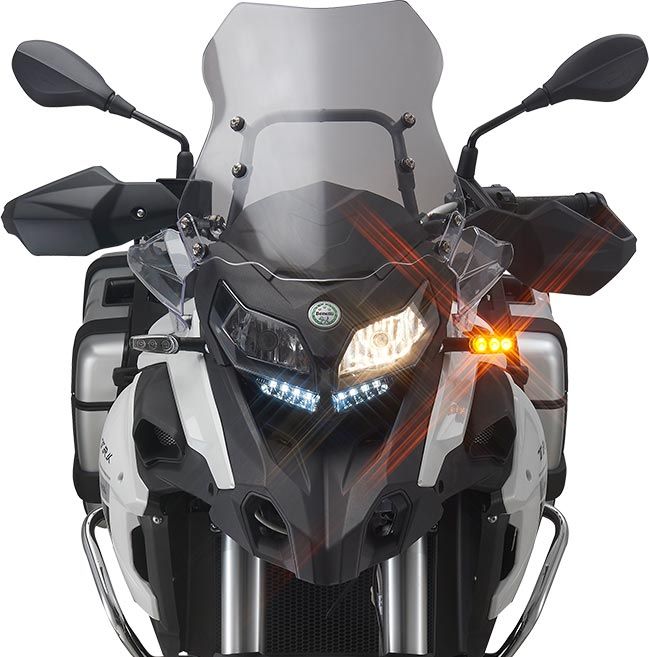 Мотоцикл Benelli TRK 502X EFI ABS