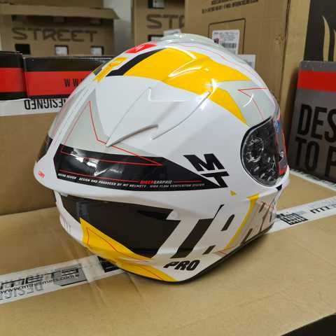 Мотошолом MT TARGO PRO Biger A3 Gloss Pearl Yellow