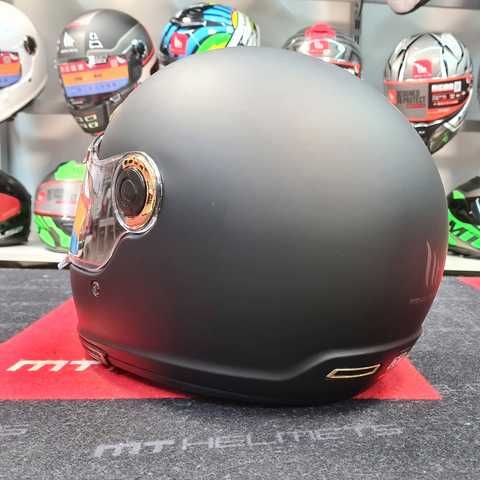 Мотошолом MT Jarama Solid Matt Black