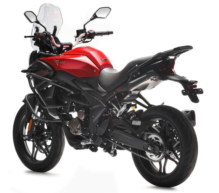 Мотоцикл Voge 300DS Red (Loncin LX300-6D DS6)