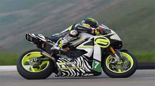 Гері Джонсоном на CFMOTO 650 (острів Мен - Isle of Man TT)